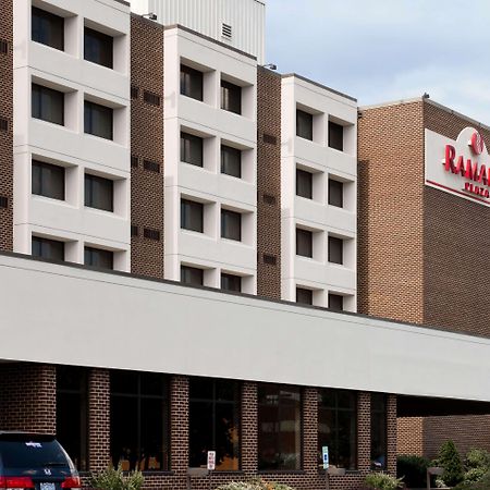 Hotel Ramada Plaza By Wyndham Hagerstown Esterno foto